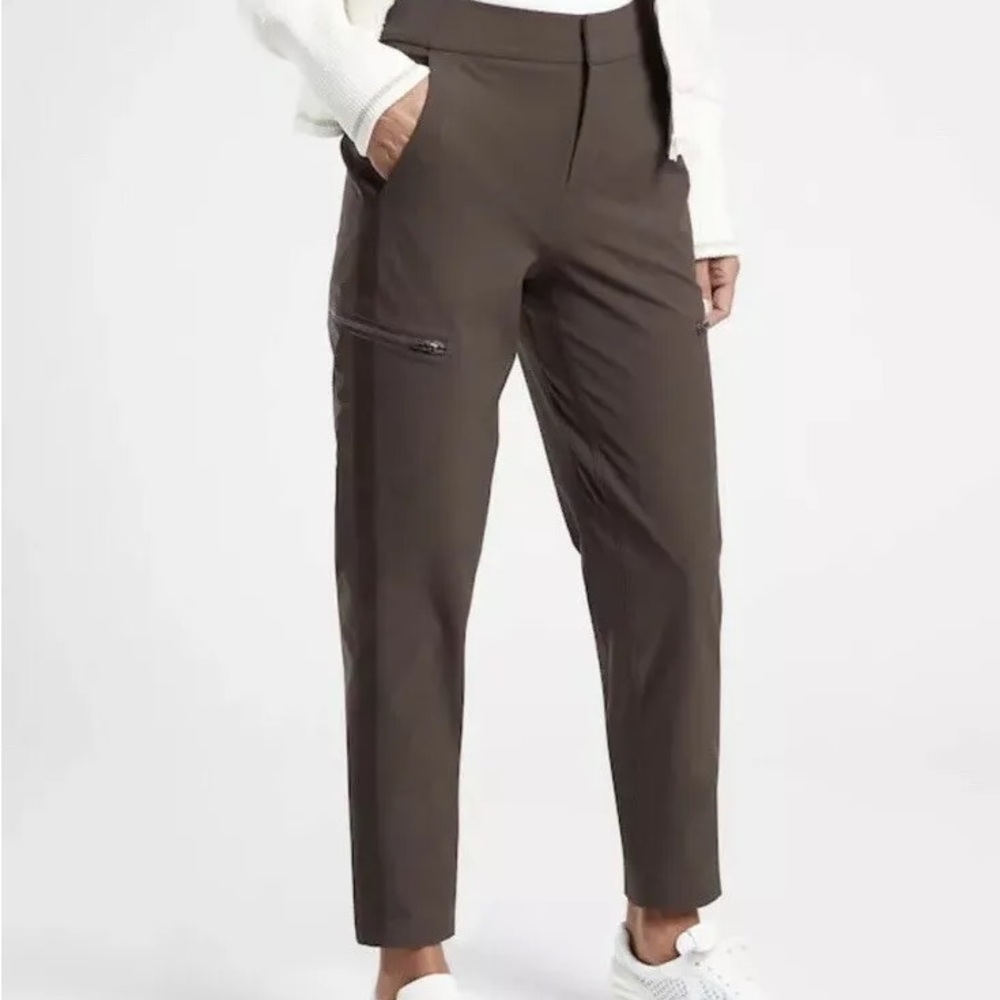 Athleta Wander Hybrid Pant Walnut Brown